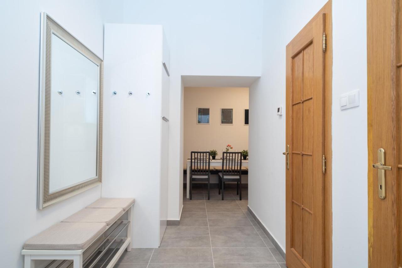 Stylish New Home With View On New York Palace Βουδαπέστη Εξωτερικό φωτογραφία